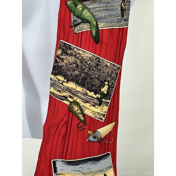 Eddie Bauer Silk Tie red Hand Printed In Italy Outdoor Fishing Fish Hook USA - Picture 9 of 9